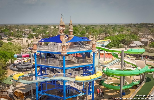 Image 38 of 42 For 533 Bridge St. W