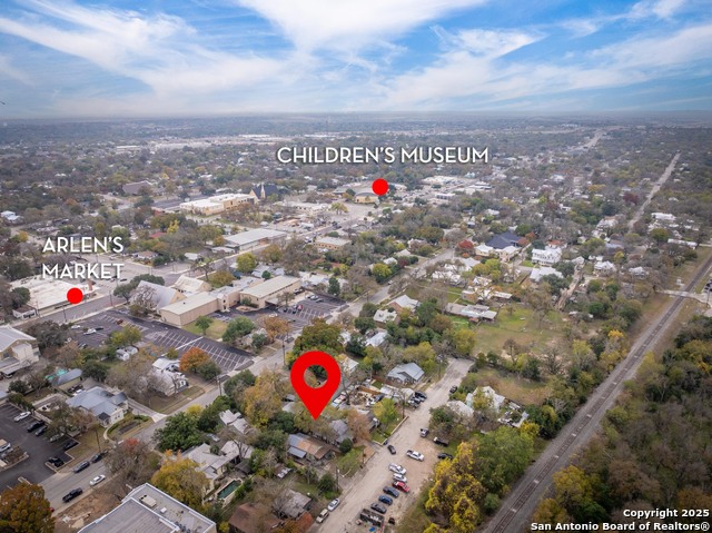 Image 42 of 42 For 533 Bridge St. W