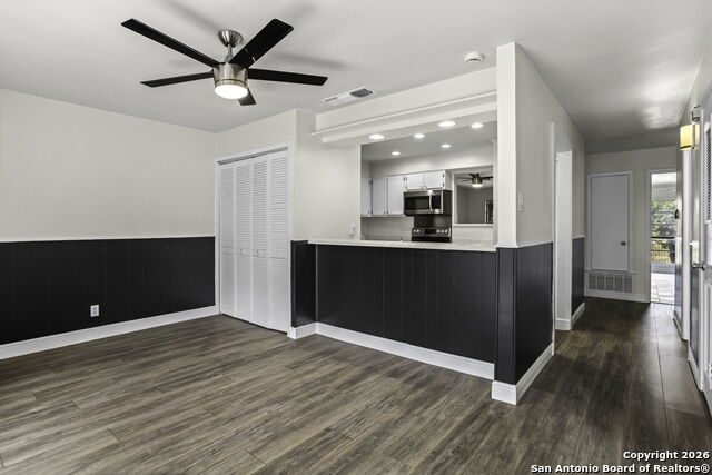 Image 15 of 26 For 5224 Rolling Ridge E