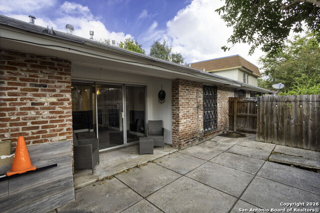 Image 22 of 26 For 5224 Rolling Ridge E