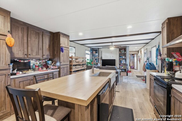 Image 11 of 30 For 4426 Southern Trl