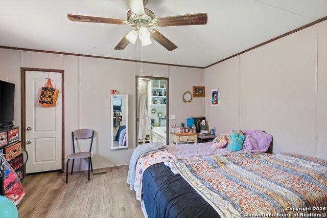 Image 18 of 30 For 4426 Southern Trl