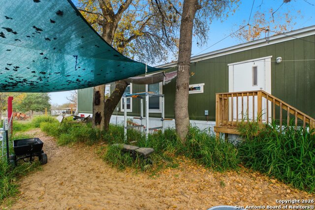 Image 27 of 30 For 4426 Southern Trl