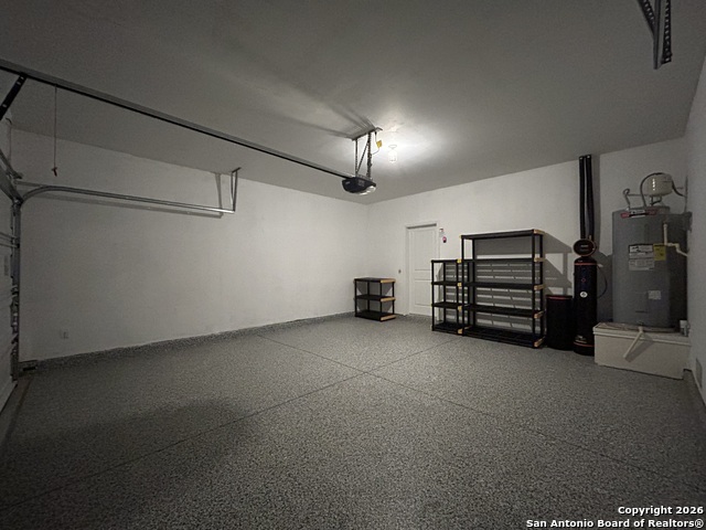 Image 44 of 52 For 11807 Black Rose