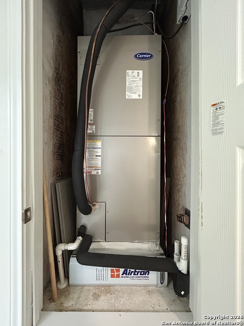 Image 48 of 52 For 11807 Black Rose