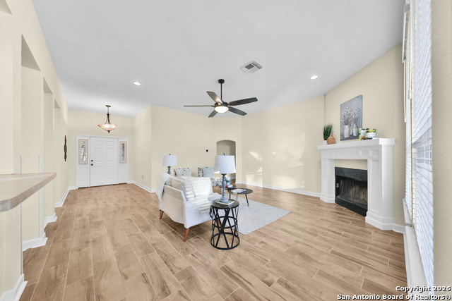 Image 7 of 57 For 9618 Geronimo Path