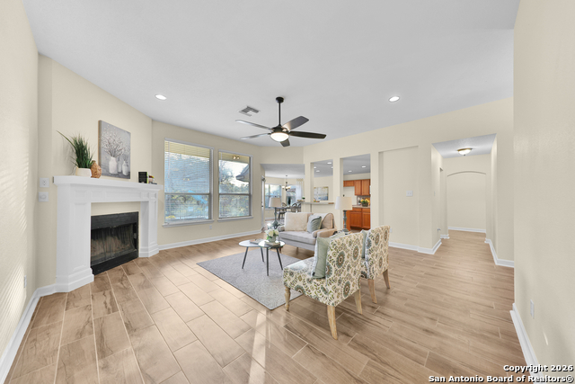 Image 8 of 57 For 9618 Geronimo Path