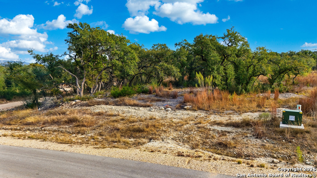 Image 15 of 18 For 776 Roessler Way