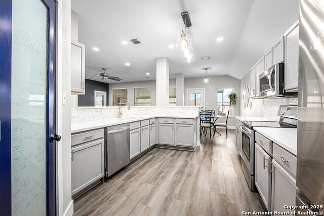 Image 10 of 30 For 1616 Sunnycrest