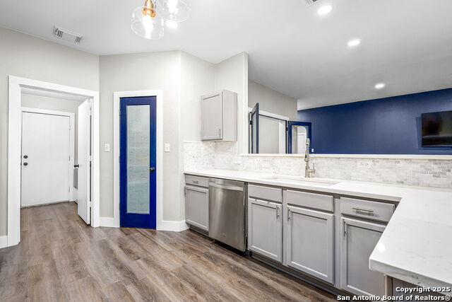 Image 11 of 30 For 1616 Sunnycrest