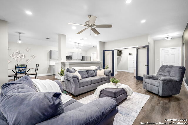 Image 4 of 30 For 1616 Sunnycrest