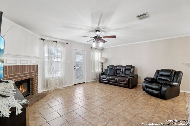 Image 8 of 22 For 7311 Carriage Run