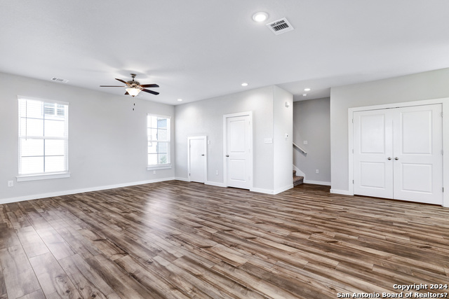 Image 5 of 26 For 614 Errol St 101