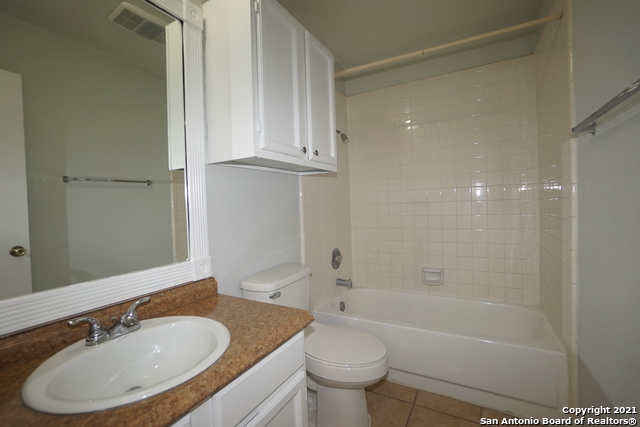 Image 10 of 20 For 4107 Medical Dr 1203