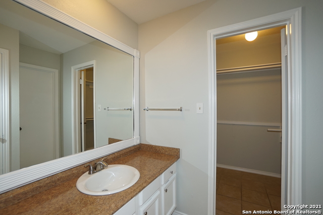 Image 15 of 20 For 4107 Medical Dr 1203