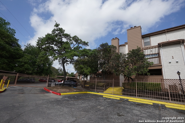 Image 2 of 20 For 4107 Medical Dr 1203