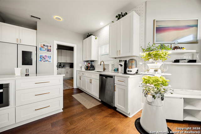 Image 13 of 50 For 6711 Washita