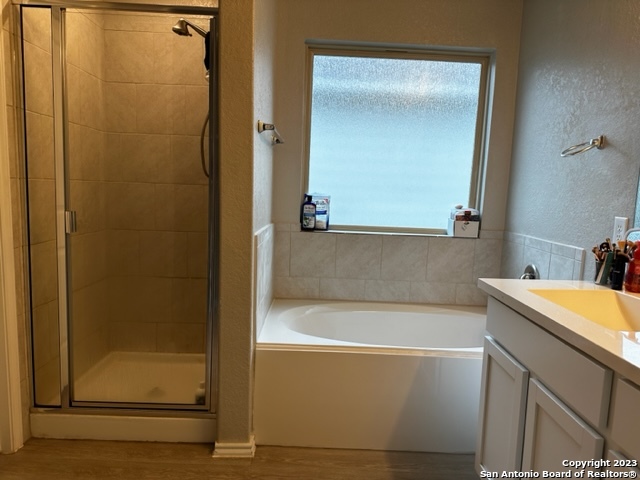 Image 11 of 19 For 2315 Marbach Woods