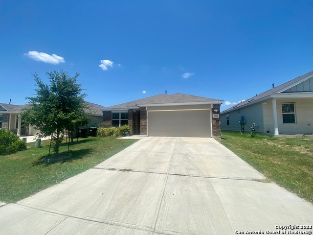 Image 2 of 19 For 2315 Marbach Woods