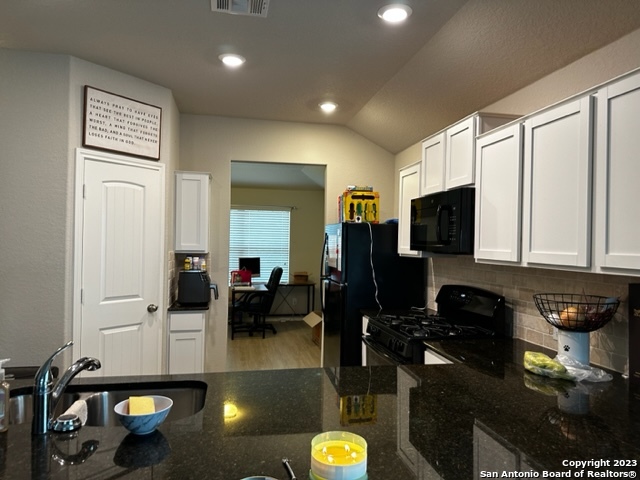 Image 5 of 19 For 2315 Marbach Woods