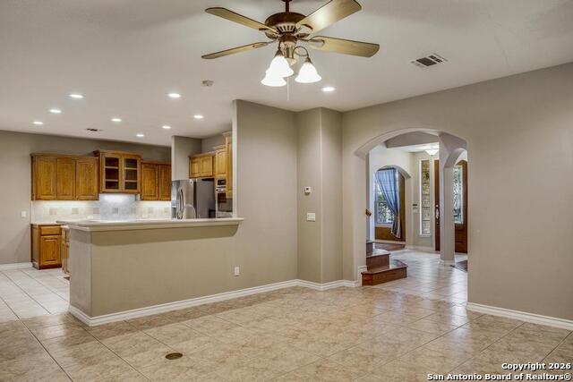 Image 15 of 45 For 18347 Emerald Oaks