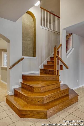 Image 26 of 45 For 18347 Emerald Oaks