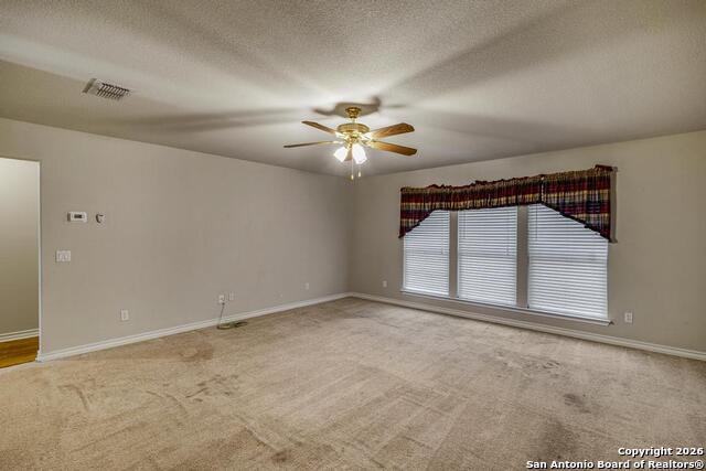 Image 27 of 45 For 18347 Emerald Oaks