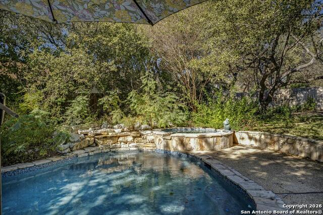 Image 40 of 45 For 18347 Emerald Oaks