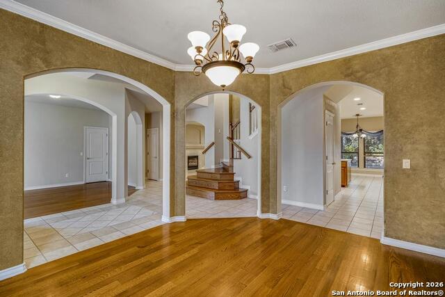 Image 8 of 45 For 18347 Emerald Oaks