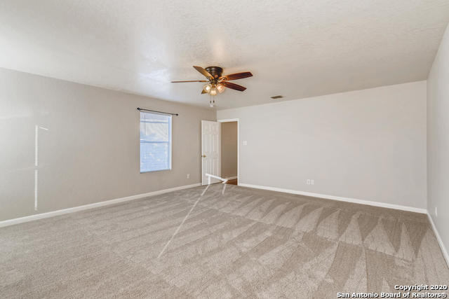 Image 17 of 30 For 9718 Amber Ledge