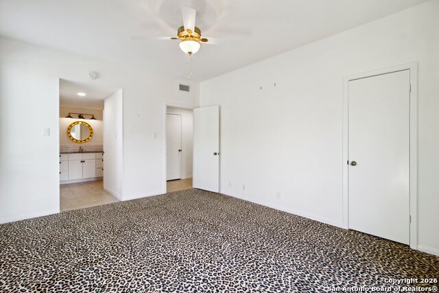 Image 19 of 26 For 3678 Hidden Dr  704