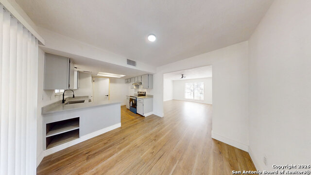 Image 15 of 46 For 2803 Burning Log St