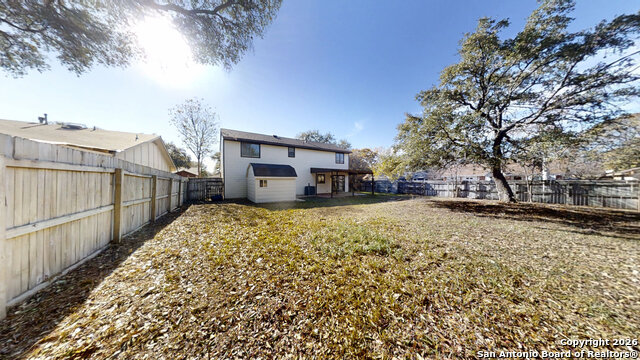 Image 26 of 46 For 2803 Burning Log St