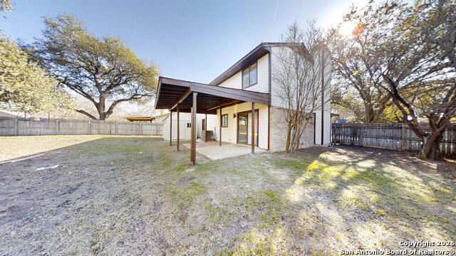 Image 28 of 46 For 2803 Burning Log St