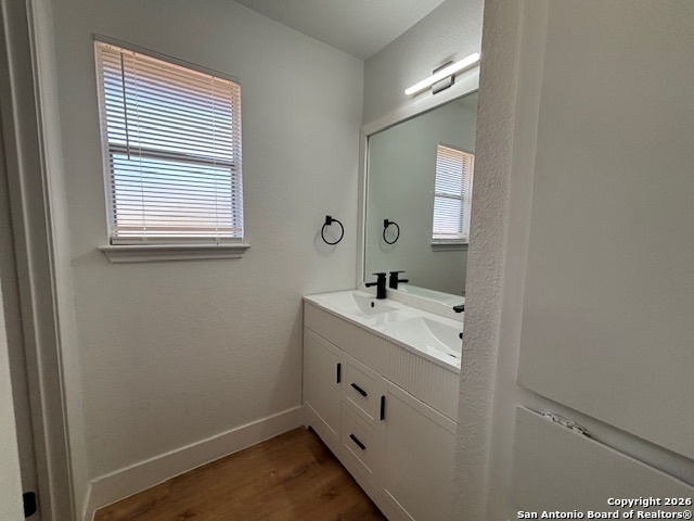 Image 44 of 46 For 2803 Burning Log St