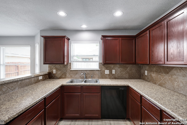 Image 10 of 34 For 9159 Mare Hunt