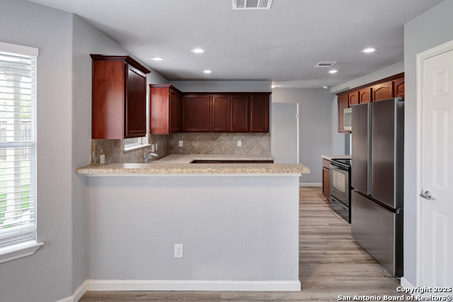 Image 14 of 34 For 9159 Mare Hunt