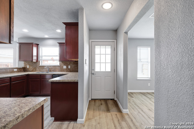 Image 8 of 34 For 9159 Mare Hunt