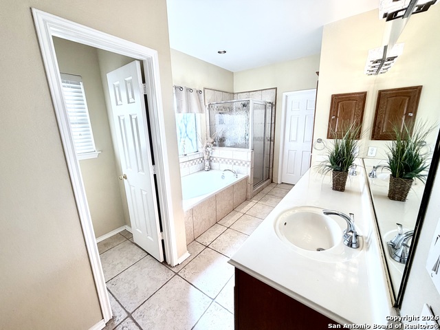 Image 20 of 41 For 15202 Tamaron Vly