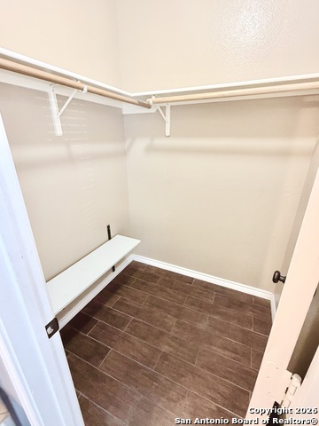 Image 30 of 41 For 15202 Tamaron Vly