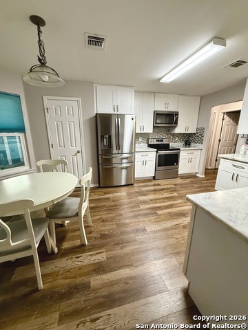 Image 14 of 46 For 8926 Veranda