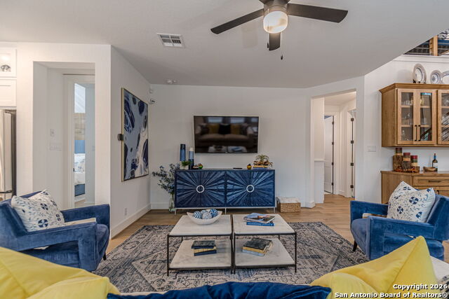 Image 28 of 87 For 905 Easy Gruene