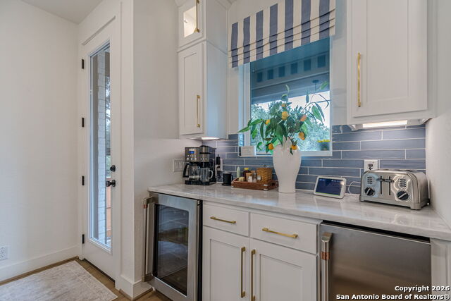 Image 34 of 87 For 905 Easy Gruene