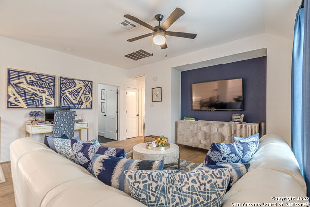 Image 58 of 87 For 905 Easy Gruene