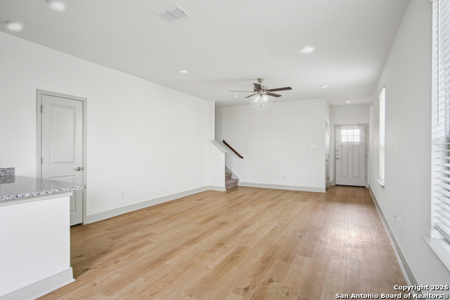 Image 10 of 29 For 12349 Montgomery Forest