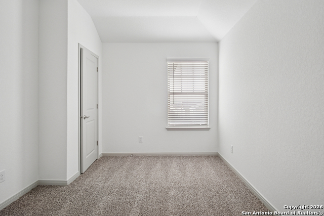 Image 22 of 29 For 12349 Montgomery Forest