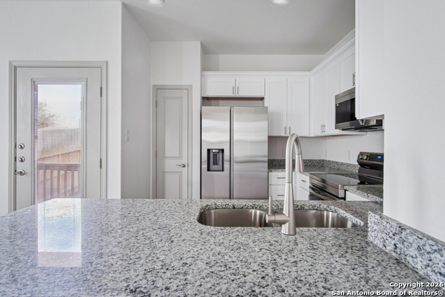 Image 7 of 29 For 12349 Montgomery Forest