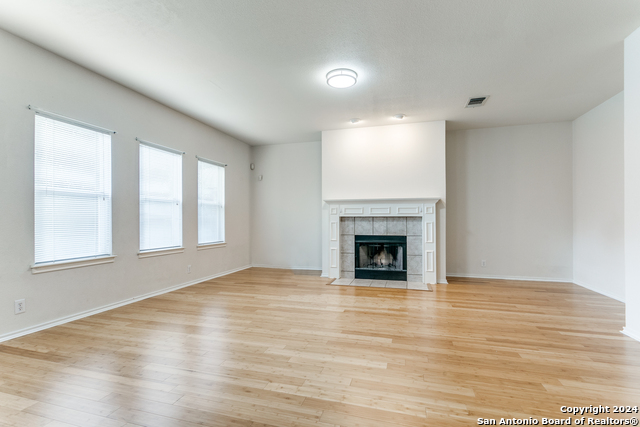 Image 6 of 25 For 15326 Preston Pass