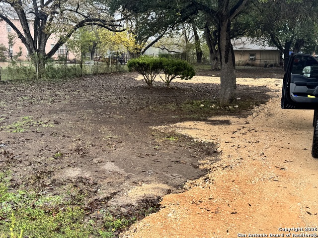 Image 4 of 4 For 13038 Trawalter