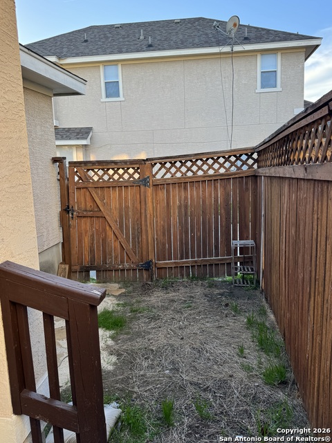 Image 11 of 24 For 10913 Toscana